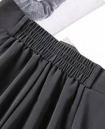 The petite black trouser